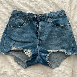 Levi shorts